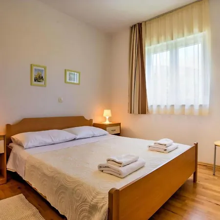 Tara Apartment